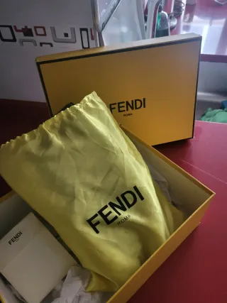 Fendi Talla 43