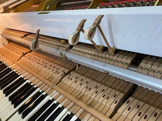 Piano de Cola Yamaha C3 Blanco