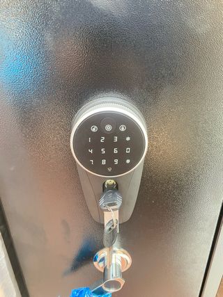 Caja Fuerte para Rifles y Pistolas