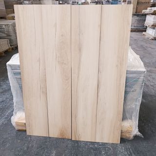 Azulejo madera haya 23x120 lote 150m2