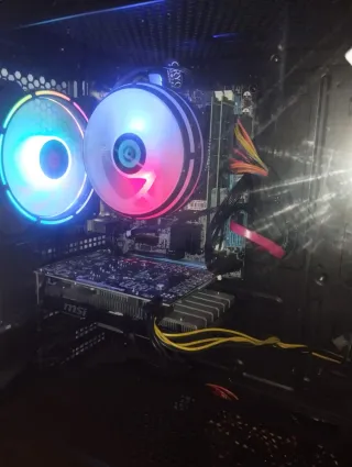 CPU + Scheda Madre + RAM