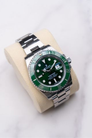 Rolex Submariner Hulk 116610LV