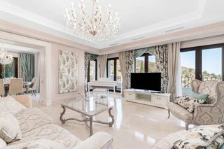 Five-bedroom villa for sale!!! Benahavis!