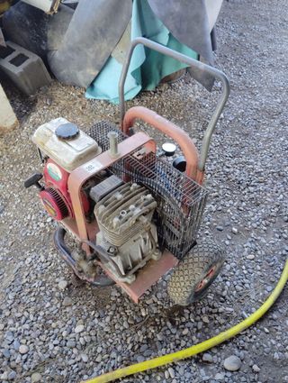 Compresor de aire para poda