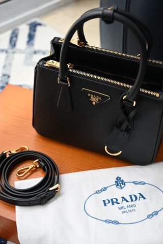 Borsa Prada in pelle Saffiano