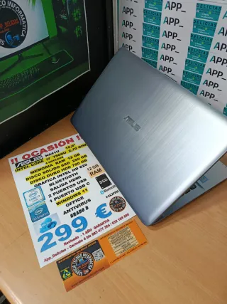 Portátil ASUS i7 12GB RAM 250GB SSD 700GB HDD