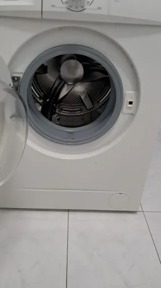 Lavadora Balay Blanca.