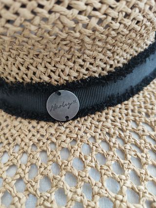 Pamela Hurley a estrenar