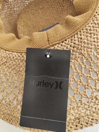 Pamela Hurley a estrenar