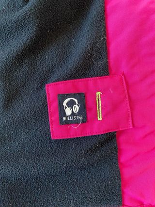 Chaqueta Hollister fucsia talla S