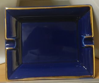 Cenicero porcelana azul borde oro