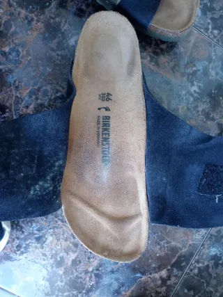 Sandalias Birkenstock negras y verdes talla 46