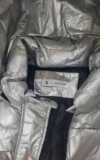 Abrigo acolchado metalizado talla S