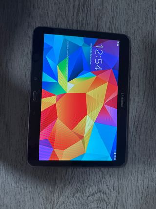 Tablet Samsung Negra en perfecto estado