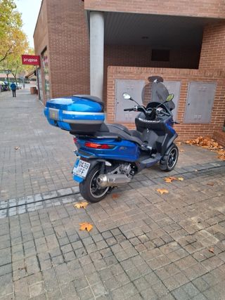 Piaggio MP3 500cc Azul
