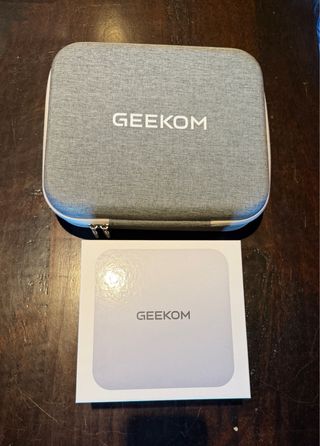 GEEKOM A9 Max Mini PC AMD Ryzen AI 9 HX370