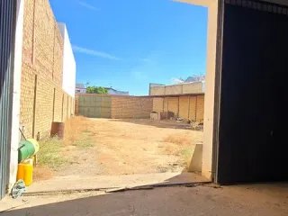 Alquiler de Nave en avenida de Mairena del Alcor