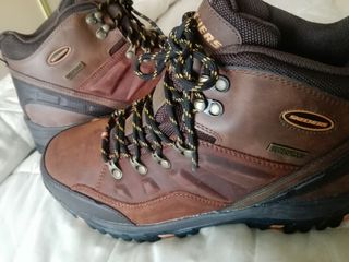 Botas Skechers Impermeables Hombre