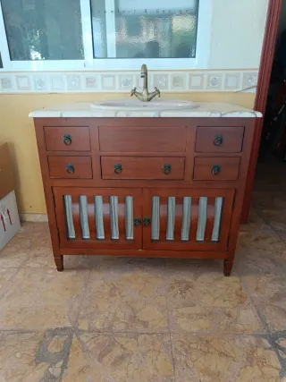 Mueble de baño madera y mármol