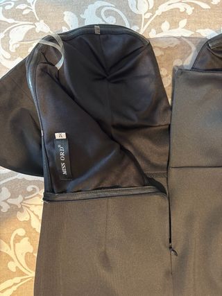 Vestido negro palabra de honor