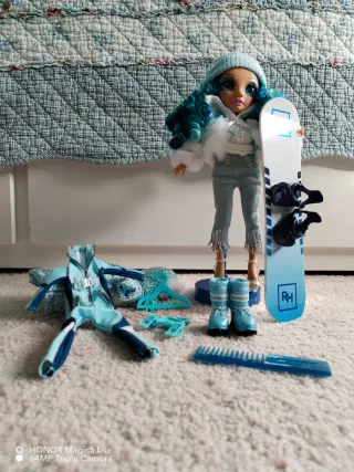 Muñeca Rainbow High