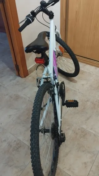 Bicicleta montaña blanca BTWIN niño/niña talla xs