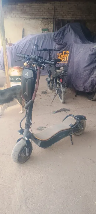 Patinete Eléctrico Cecotec Bongo Serie Z blue.