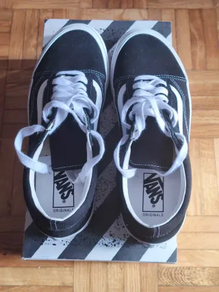 Vans Old Skool L Negras y Blancas