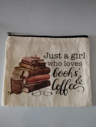 Neceser literario Just a girl