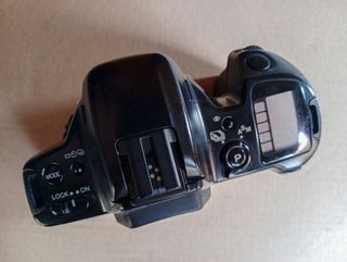 Cámara analógica Minolta Dynax 500si