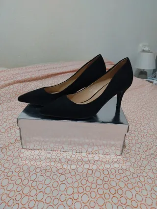 Zapatos de tacón negros
