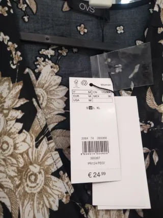 Vestido negro estampado floral