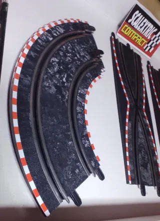 Scalextric Compact. Pack pistas Cruce