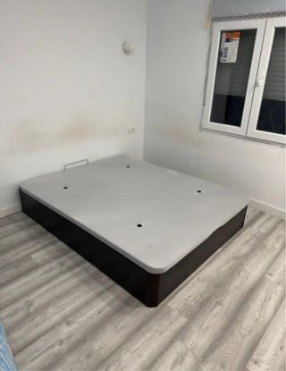 Canapés y colchones nuevos