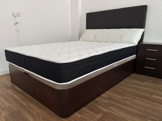 Canapés y colchones nuevos