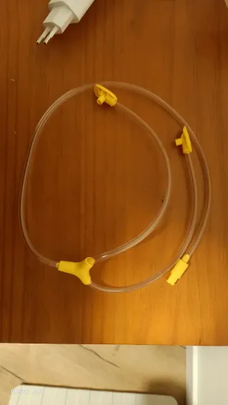 Sacaleches Medela Freestyle + 2 copas recilectoras