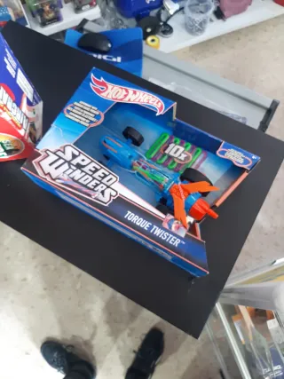 Hot Wheels Speed Winders Torque Twister