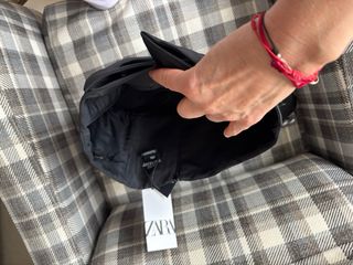 Top Zara palabra de honor negro