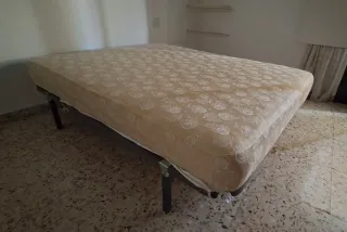 Cama 135 con colcha y almohada
