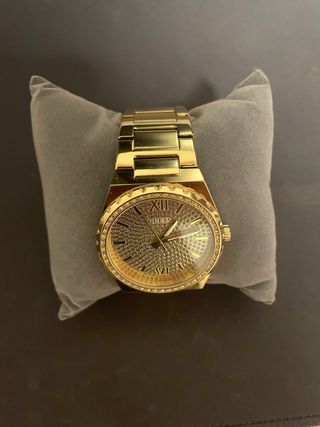 Reloj Guess Dorado