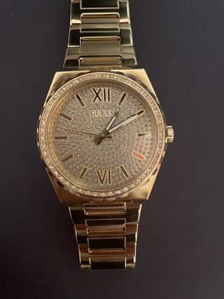 Reloj Guess Dorado