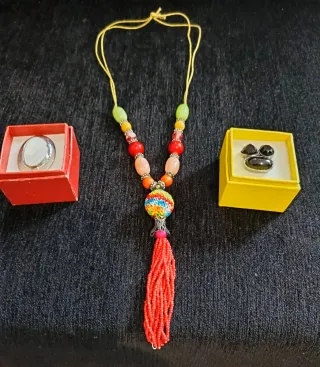 Collar Multicolor con Colgante de Bolas y 2 anillo