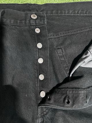 Levi's 501 Negros - Botón Fly