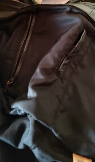 Chaquetón de cuero auténtico negro