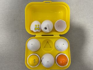 Tomy Toomies Huevos Encajables