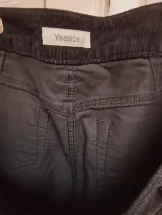 Mini falda pana C&A negra