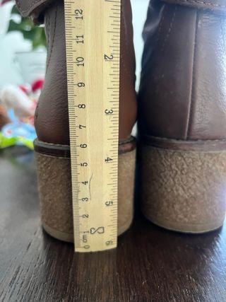 Botín piel T40 con pelo un solo uso