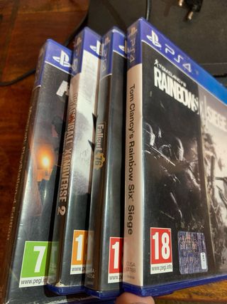 PlayStation 4 Slim Nera