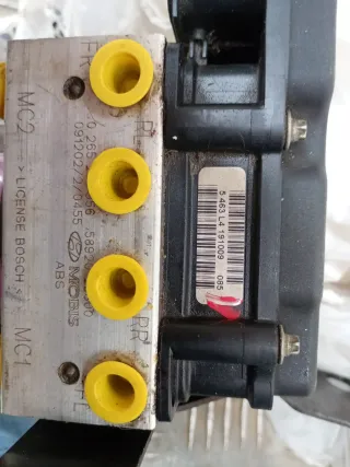 Bomba ABS Hyundai i30 5463 L4 191009 085