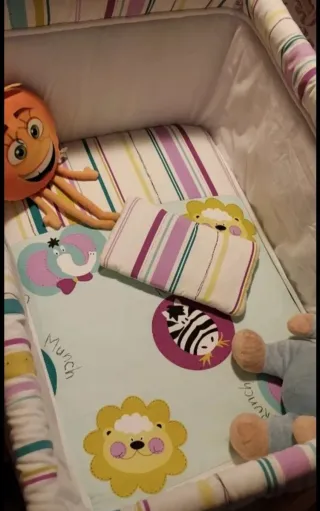 Mini Cuna Infantil con Estampado Animales